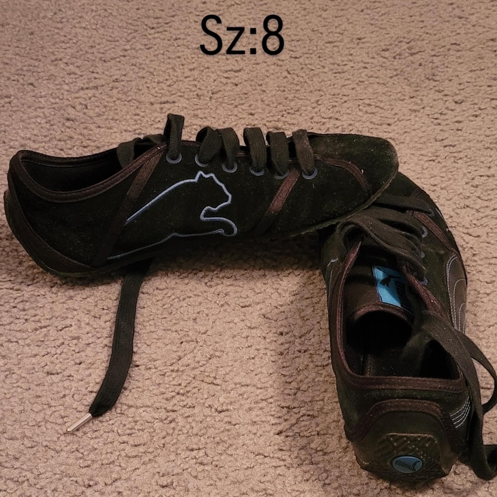 Women's Size 8,  Black/Baby Blue Puma Lace Up Tennis Shoes